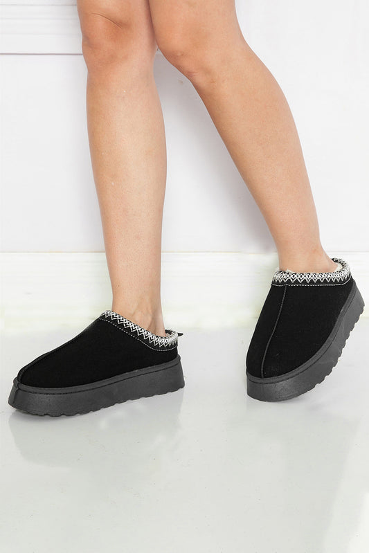 Viral Faux Fur Suede Platform Slides | Black